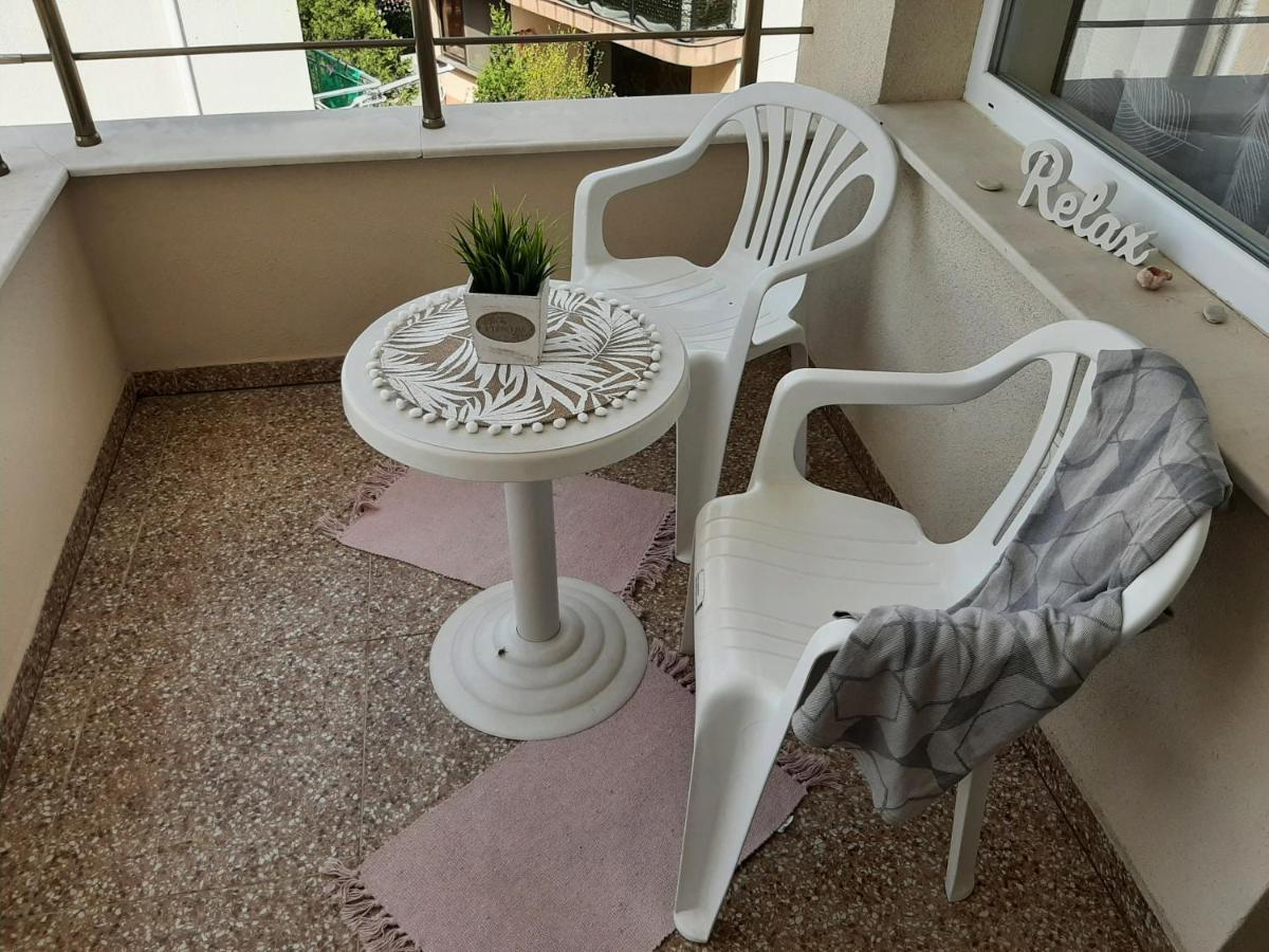 Wave Apartment Burgas Екстер'єр фото